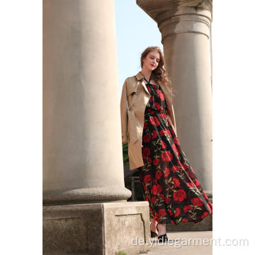 Rotes schulterfreies Maxikleid mit Blumenmuster